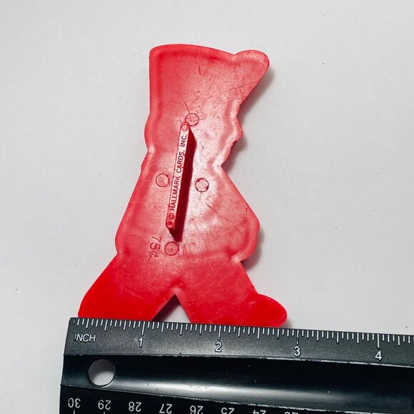 1983 Hallmark Red Toy Marching Soldier Cookie Cutter Imprint Vintage Collectible - Picture 7 of 7